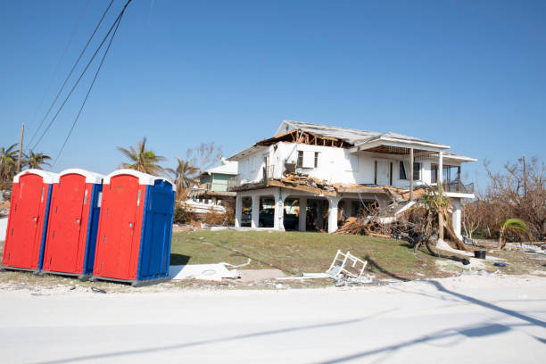 Best Storm Damage Tree Cleanup  in Oakland, CA